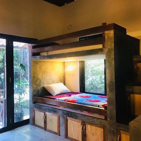 Ngeluwungan Boutique Hostel Canggu Εξωτερικό φωτογραφία
